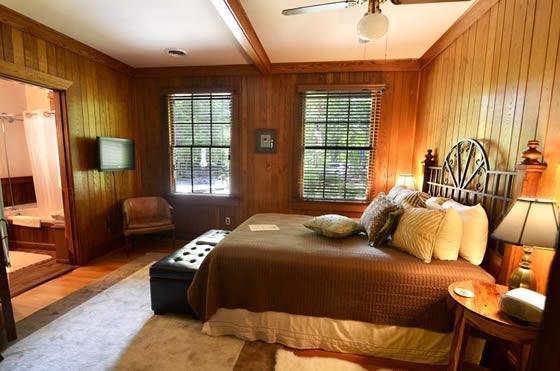 Lodge On Lake Lure Exterior photo