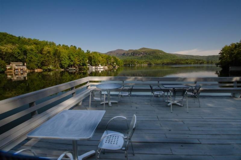 Lodge On Lake Lure Exterior photo